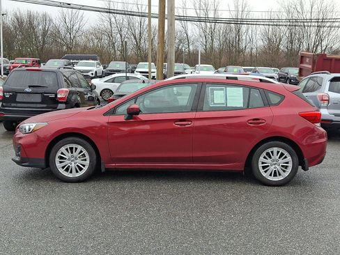 Used 2018 Subaru Impreza 2.0i Premium image 7