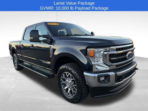 Used 2021 Ford F250 Lariat w/ Lariat Value Package image 3