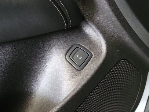 Certified 2023 Cadillac CT4 Luxury image 28