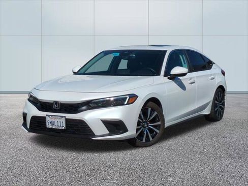 Certified 2024 Honda Civic EX-L image 1