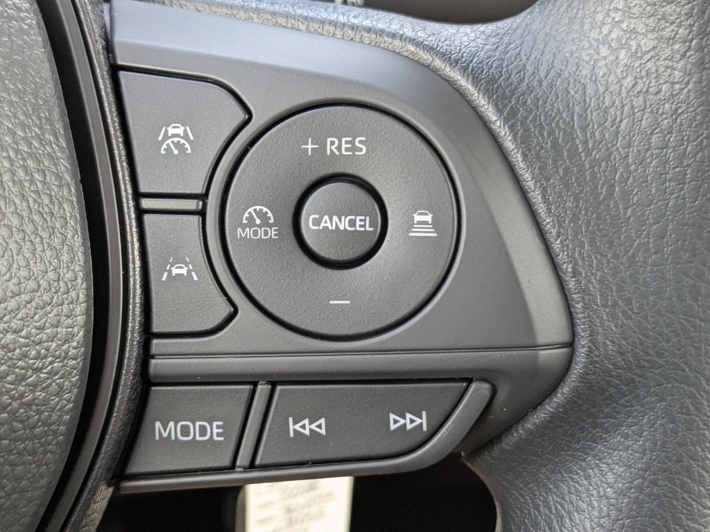 New 2026 Toyota Corolla Cross L FWD image 24