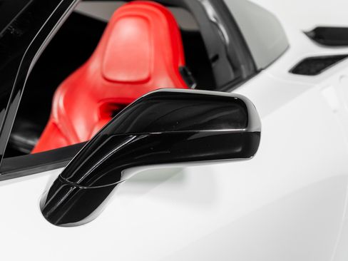 Used 2014 Chevrolet Corvette Stingray Coupe image 27