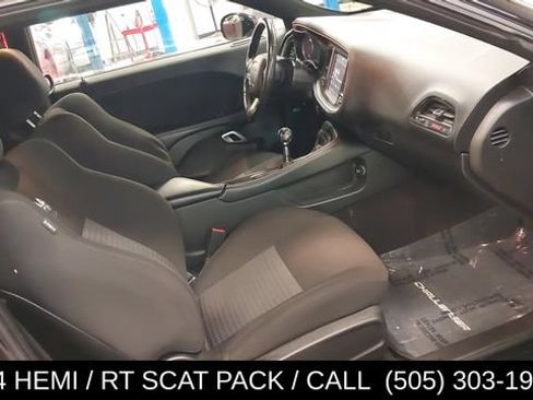 Used 2022 Dodge Challenger R/T Scat Pack RWD image 34