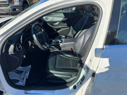 Used 2016 Mercedes-Benz C 300 Sedan image 9