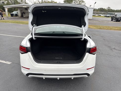 Used 2024 Nissan Sentra SV image 28