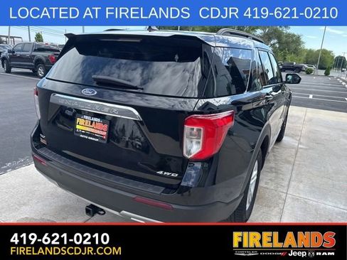 Used 2023 Ford Explorer XLT w/ Equipment Group 202A AWD/4WD image 15