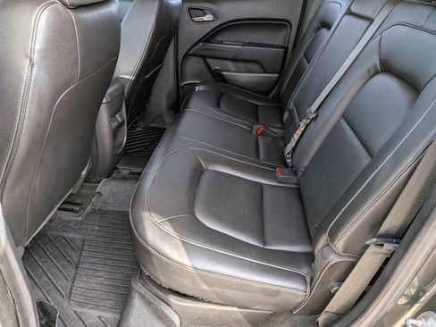 Used 2018 Chevrolet Colorado ZR2 image 18