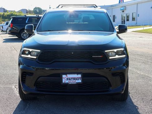 Used 2025 Dodge Durango GT AWD/4WD image 2