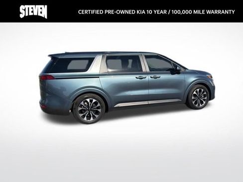 Used 2023 Kia Carnival EX FWD image 7