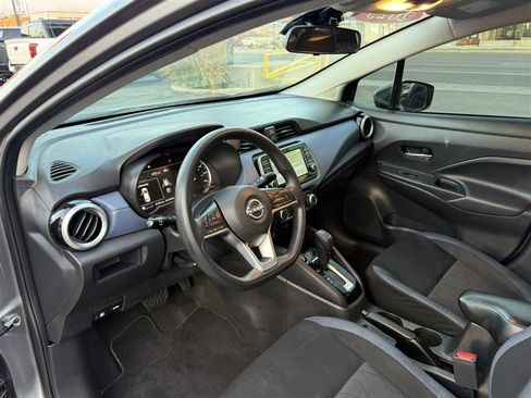Used 2023 Nissan Versa SV image 15