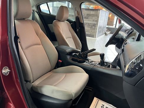 Used 2015 MAZDA MAZDA3 i Sport image 28