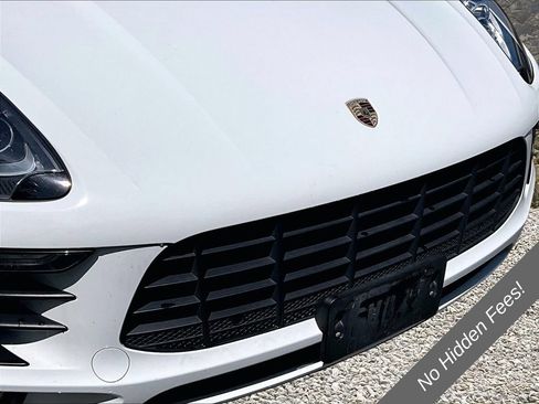 Used 2017 Porsche Macan AWD/4WD image 25