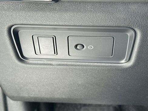 Used 2019 Land Rover Range Rover Supercharged AWD/4WD image 33