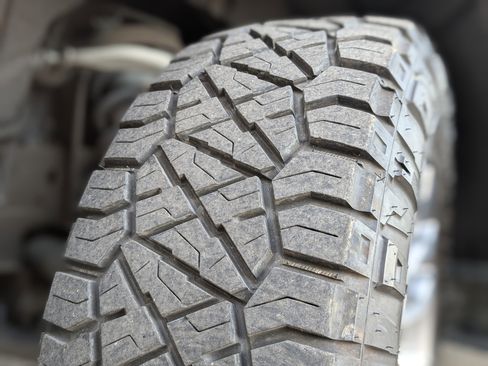 Used 2021 GMC Sierra 1500 AT4 w/ AT4 Premium Package image 38