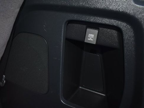 Used 2023 Honda Odyssey Elite image 43