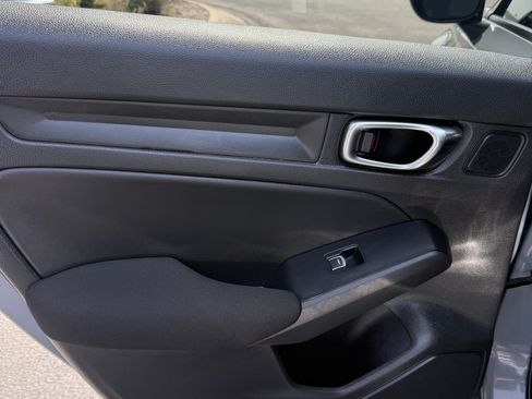 Used 2025 Honda Civic Sport image 15