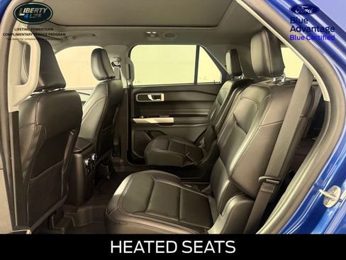 Used 2022 Ford Explorer XLT w/ Equipment Group 202A AWD/4WD image 16