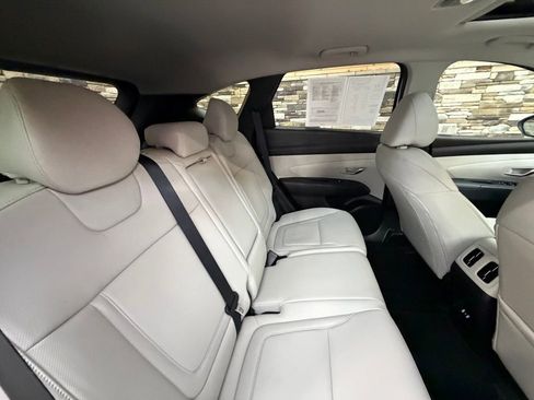 Used 2025 Hyundai Tucson SEL image 32