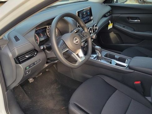 Certified 2025 Nissan Sentra SV w/ Trunk Package FWD image 14