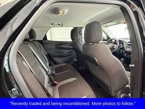 Used 2023 Chevrolet TrailBlazer LT FWD image 17