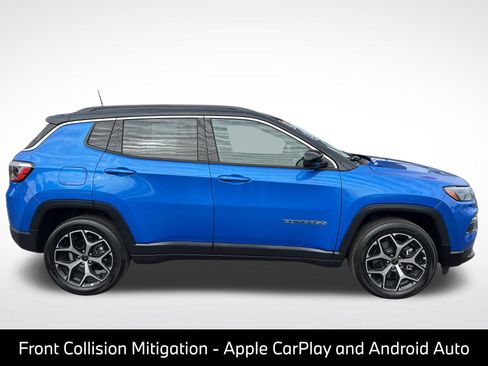 Used 2025 Jeep Compass Limited AWD/4WD image 8