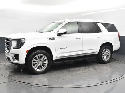 Used 2023 GMC Yukon SLT w/ SLT Luxury Package