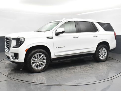 Used 2023 GMC Yukon SLT w/ SLT Luxury Package image 1