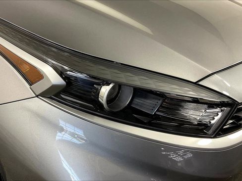 Used 2023 Kia Forte LXS FWD image 30
