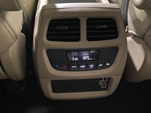 Used 2022 Honda Pilot Special Edition image 10
