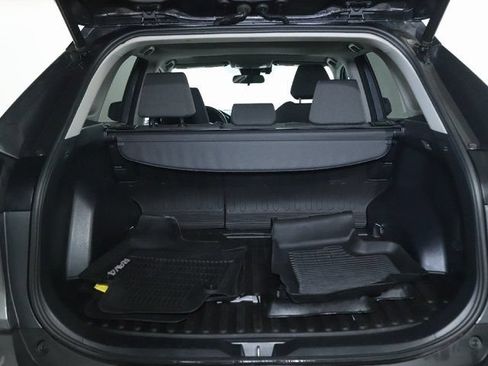 Used 2021 Toyota RAV4 XLE w/ Convenience Package AWD/4WD image 34