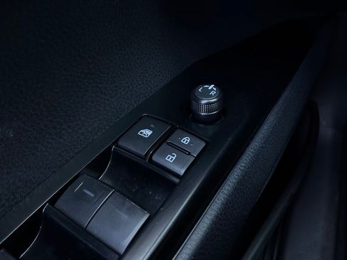 Used 2026 Toyota Camry SE FWD image 23