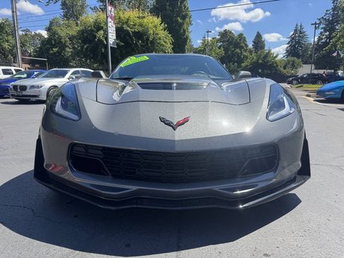 Used 2015 Chevrolet Corvette Z06 w/ 3LZ Preferred Equipment Group RWD image 7