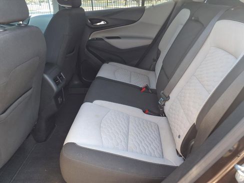 Used 2020 Chevrolet Equinox LT image 9