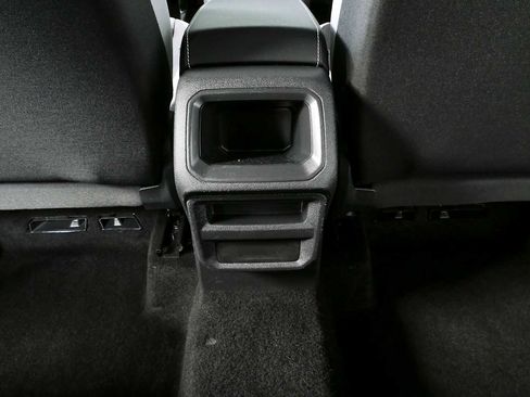 Certified 2023 Volkswagen Taos S FWD image 21