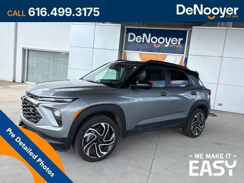 Used 2026 Chevrolet TrailBlazer RS w/ Convenience Package AWD/4WD image 1
