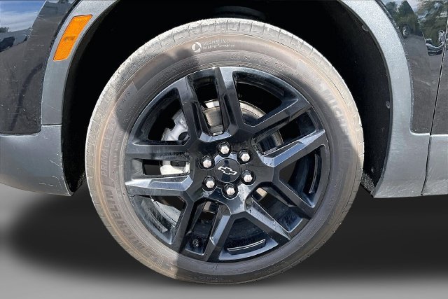 Used 2023 Chevrolet Blazer LT FWD image 9
