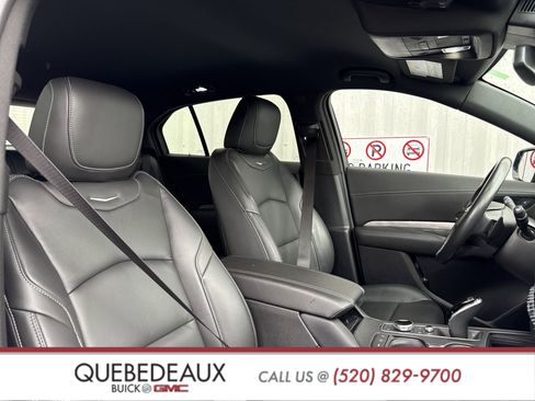 Used 2025 Cadillac XT4 Premium Luxury image 48