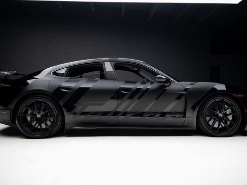 Used 2025 Porsche Taycan Turbo GT AWD/4WD image 40