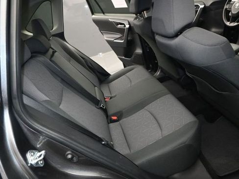 Used 2024 Toyota RAV4 XLE FWD image 16