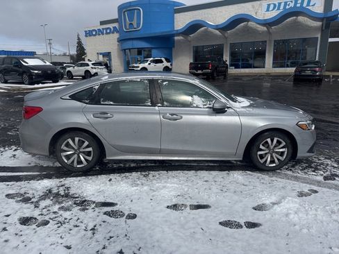 Used 2022 Honda Civic LX image 8