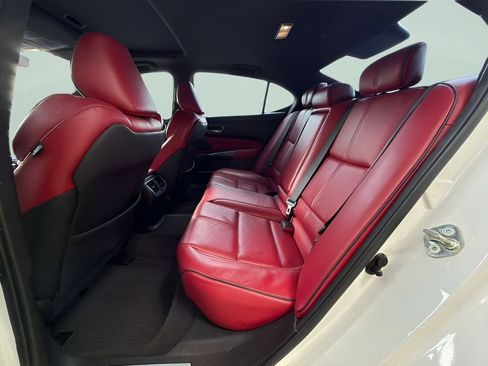 Used 2018 Acura TLX V6 w/ Technology & A-SPEC Pkg FWD image 21