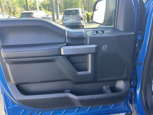 Used 2019 Ford F150 XLT w/ Equipment Group 302A Luxury AWD/4WD image 14