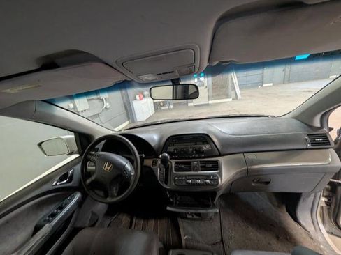 Used 2005 Honda Odyssey EX image 31