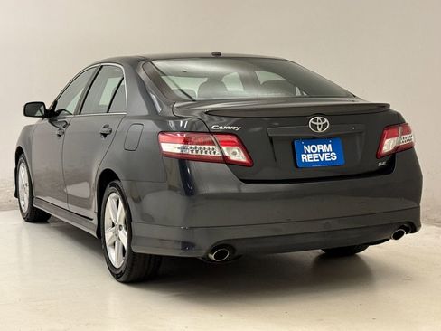 Used 2010 Toyota Camry SE FWD image 7