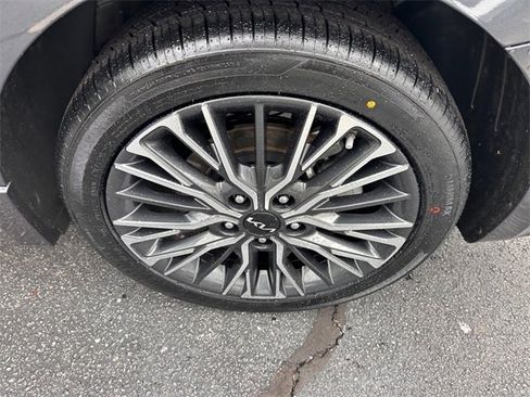 Used 2023 Kia Forte GT-Line w/ GT-Line Technology Package image 24