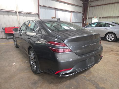 Used 2025 Genesis G70 2.5T RWD image 7