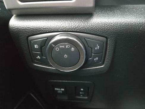 Used 2020 Ford F150 Platinum w/ Equipment Group 701A Luxury AWD/4WD image 59