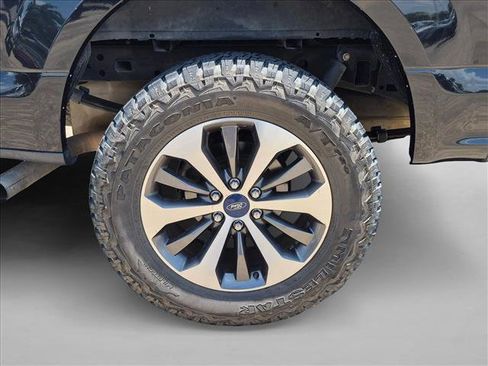 Used 2018 Ford F150 XL w/ Equipment Group 101A Mid AWD/4WD image 5