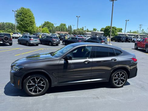 Used 2024 BMW X4 M40i w/ Premium Package AWD/4WD image 10