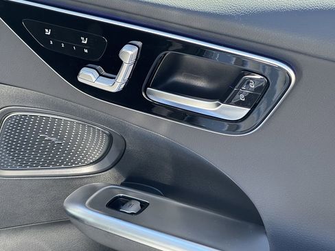 New 2026 Mercedes-Benz C 300 4MATIC Sedan image 17